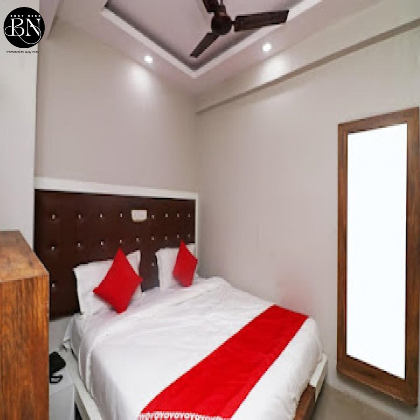 Hotel Siddhant Palace, Sigra